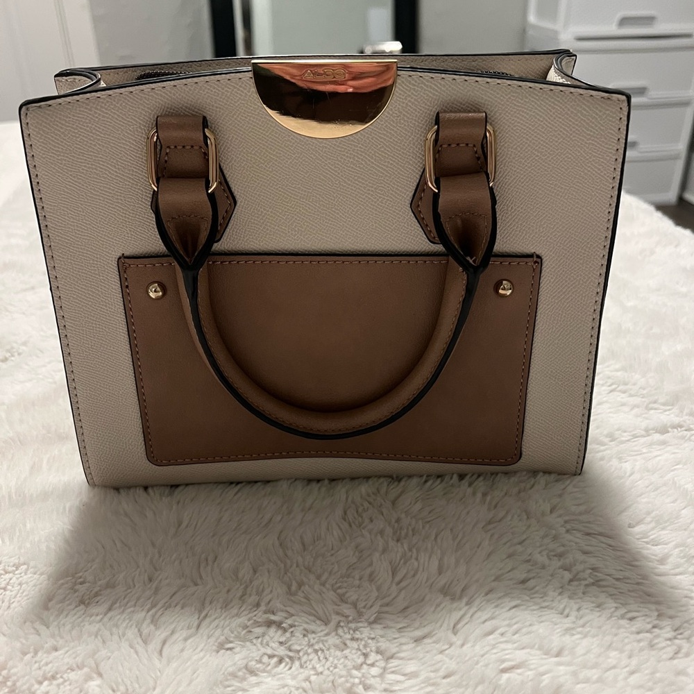 Elegant Beige and Brown Handbag